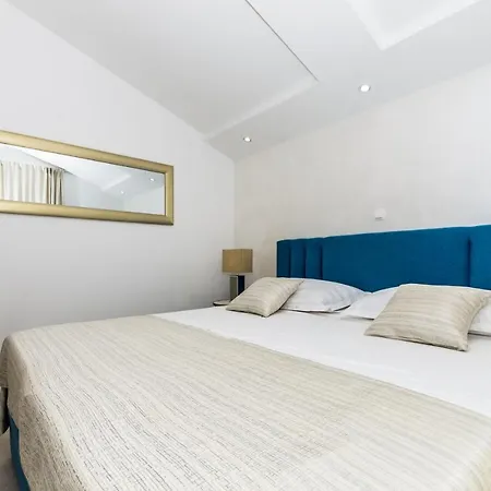 Apartment Prestige