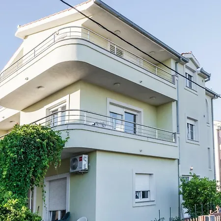 Prestige Apartment Kastela