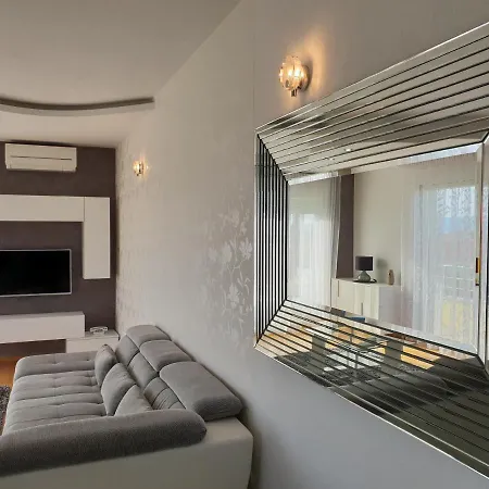 Prestige Apartment *